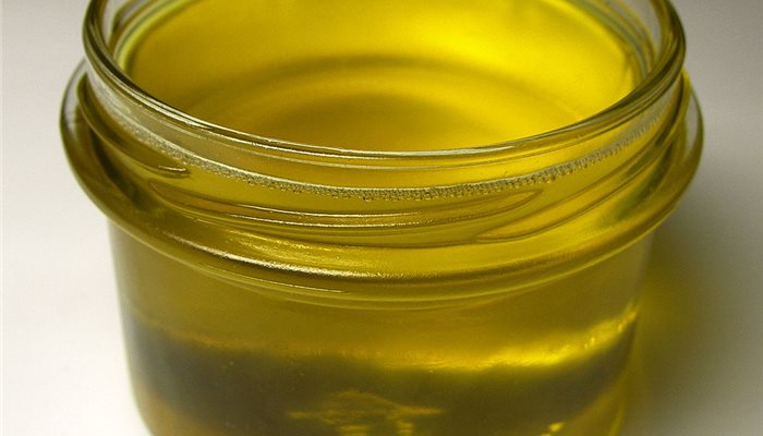 Oslovilo Vás  vyčistené maslo – Ghee (ghí)? Viete že je to jeden z najzdravších tukov?
