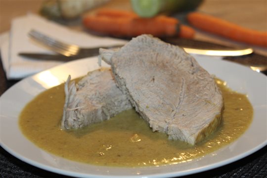 Bravčové mäso na zeleninovo-hubovej omáčke